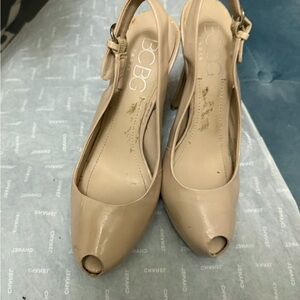 BCBG Beige Patent Peep-Toe Slingback Heels